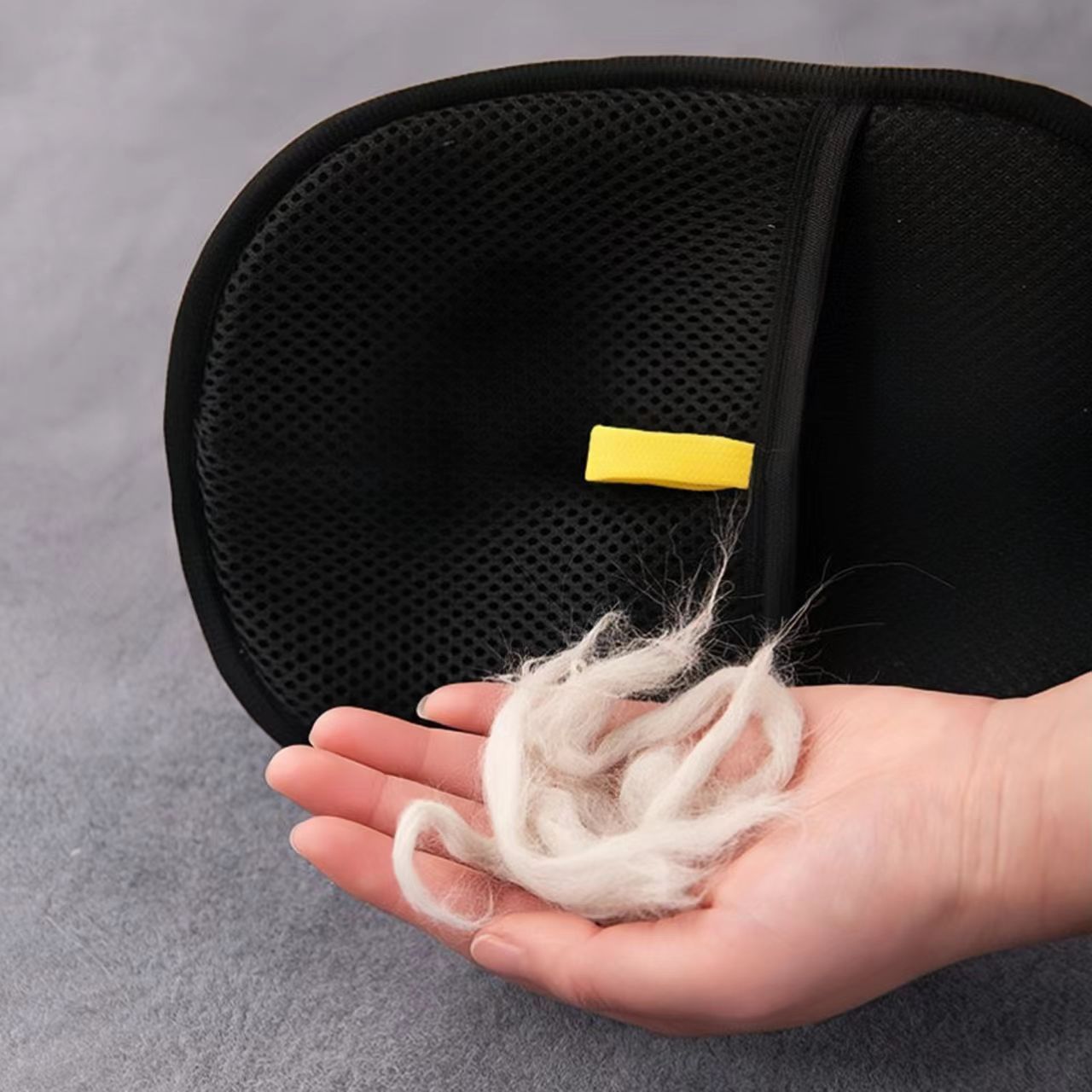 “Pet Hair Remover Glove – Keep Your Home Fur-Free Instantly”