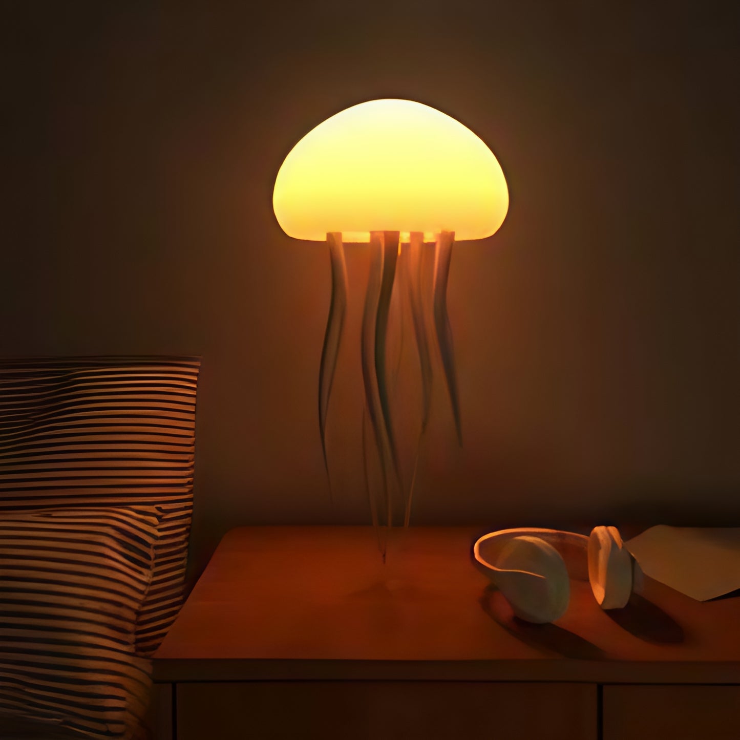 Jellylume´s Dancing Jellyfish Lamp